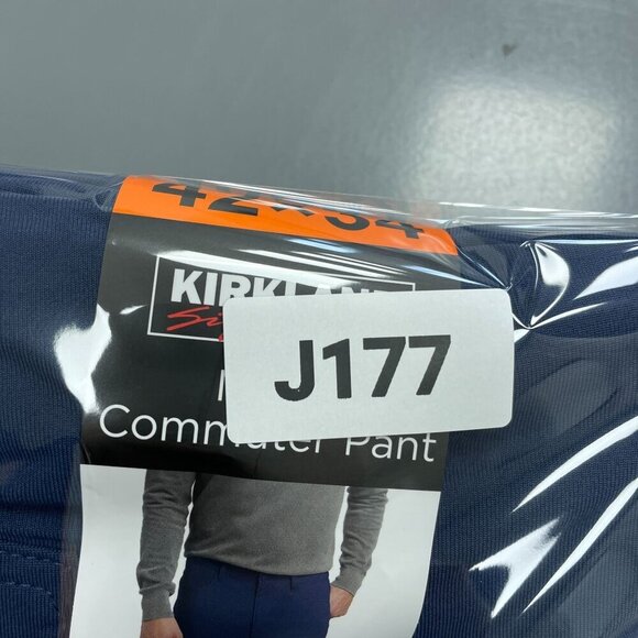 NEW Kirkland Signature Men's 42x34 Commuter Tech Pant 4-Way Stretch UPF 50 - Picture 8 of 8